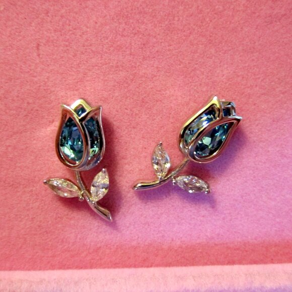 Blue Tulip Earrings Flower~Sterling Silver & Austrian Crystal~BEAUTIFUL!! - Picture 3 of 6